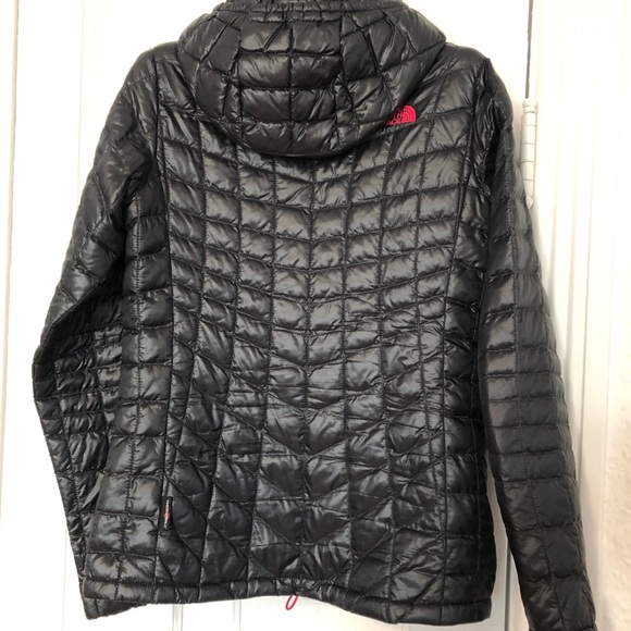 North face ThermoBall - Picture 2 of 4